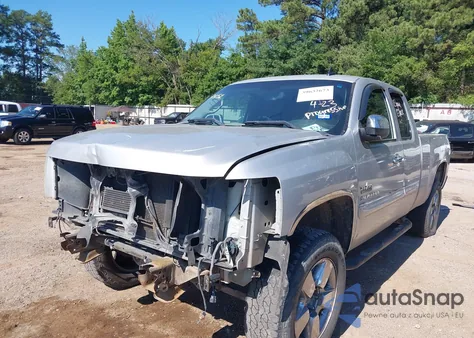 2010 Chevrolet Silverado 1500 Lt from USA, damaged, VIN 1GCSKSE35AZ298883